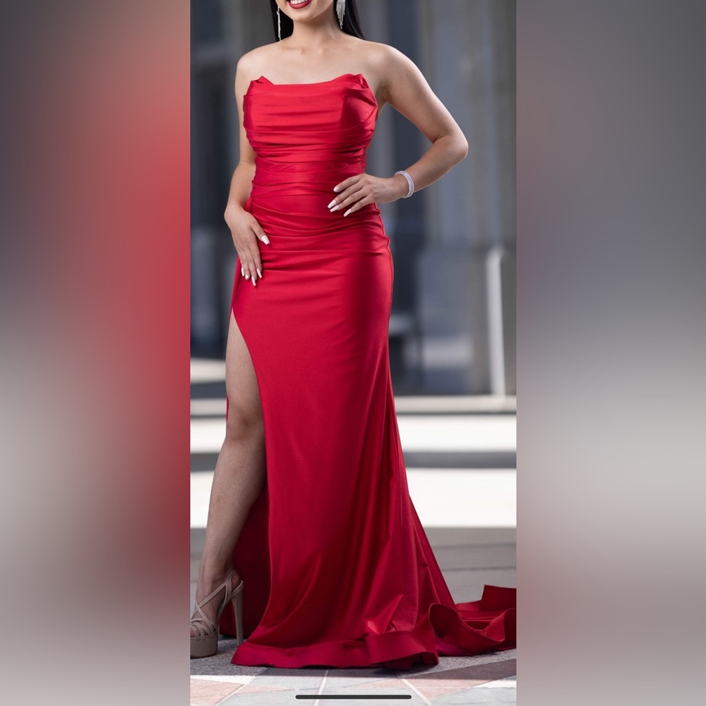 Red evening gown -by Jessica Angel